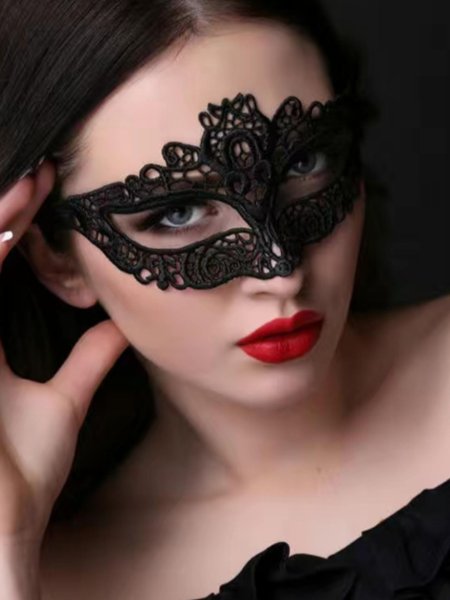 Маска ажурная