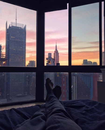 Окно с красивым видом