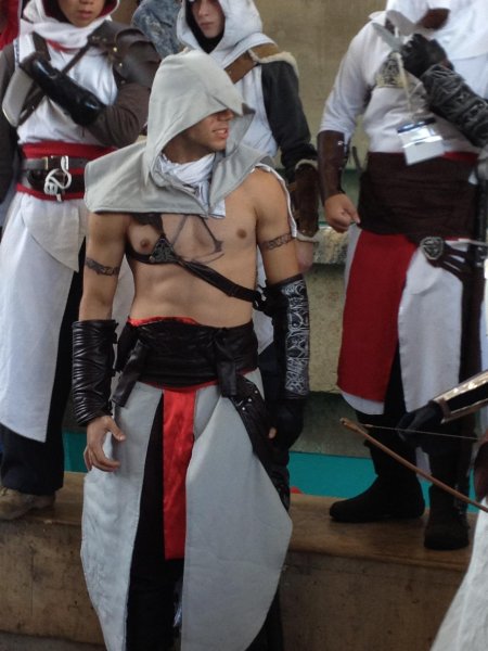 Альтаир ассасин косплей