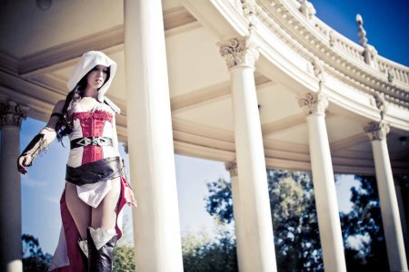 Косплеерша ассасин крид