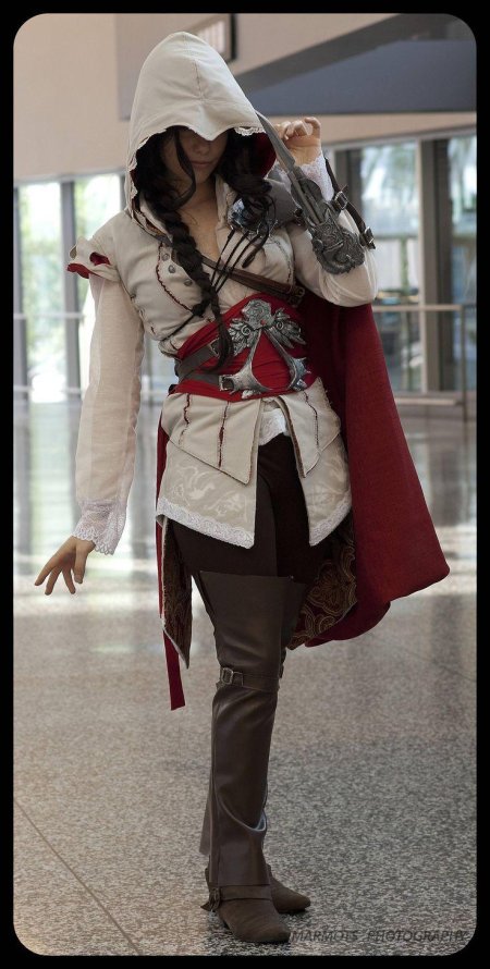 Assassins creed cosplay женщины