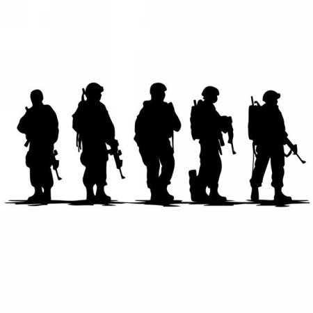 Силуэт солдат