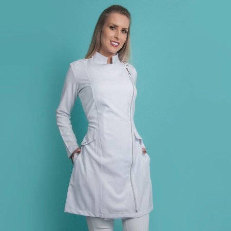 Женский медицинский халат