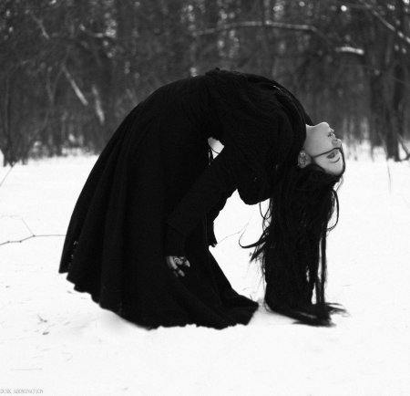 Готическая девушка