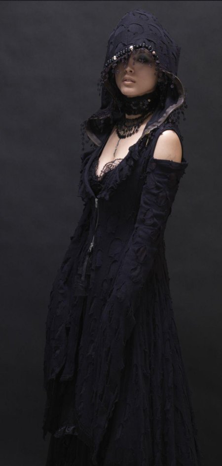 В готическом стиле