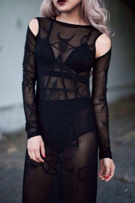 Готическая мода