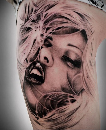 Тату в стиле чикано