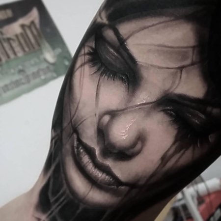 Тату портрет девушки