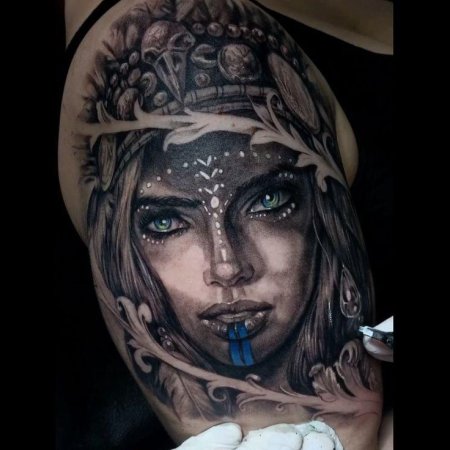 Тату девушка воин