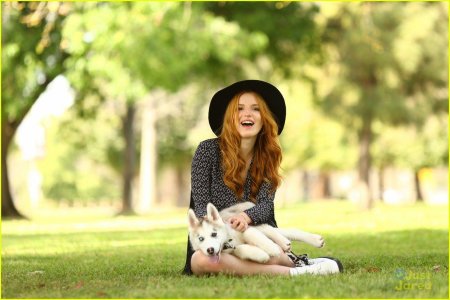 Кэтрин макнамара