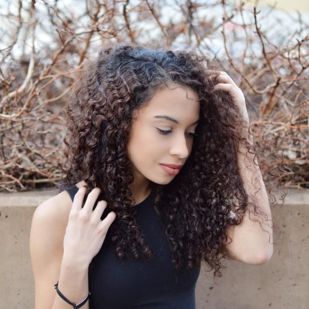 Curly caroline модель