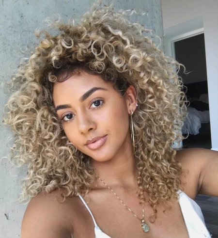 Афро кудри на длинные волосы