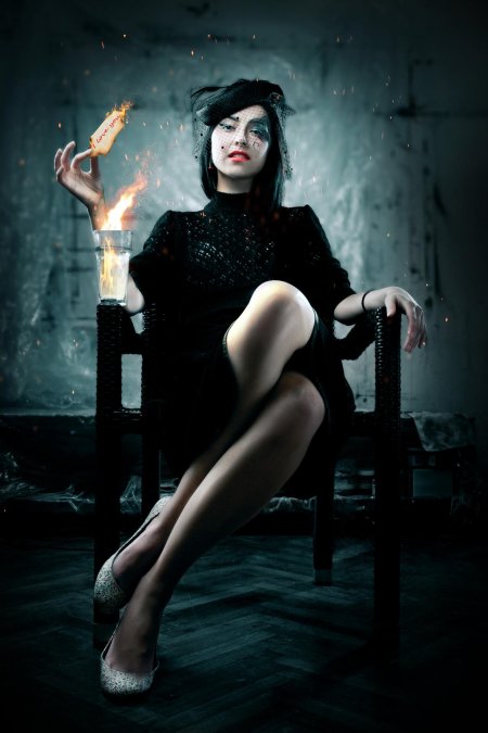 Властная женщина