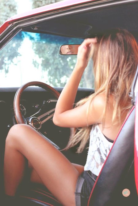 Автомобиль для девушки