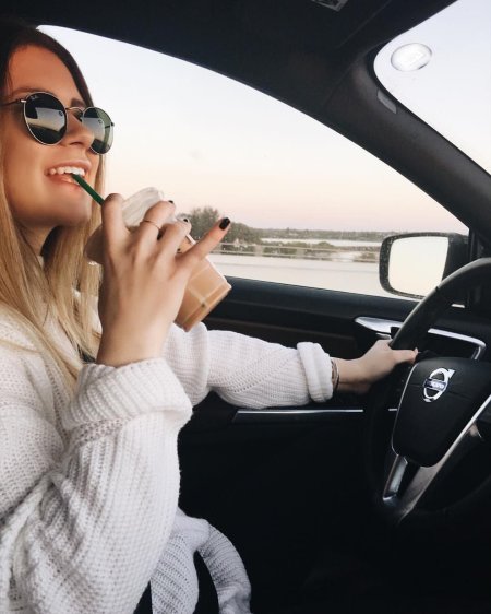 В автомобиле