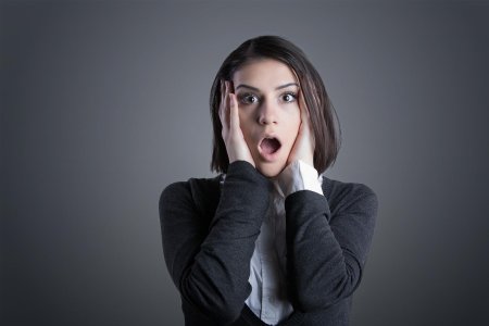 Девушка в шоке