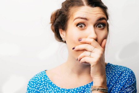 Девушка в шоке