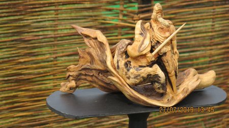 Скульптура из дерева