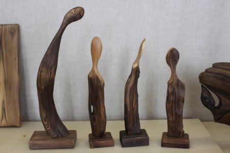 Деревянная скульптура