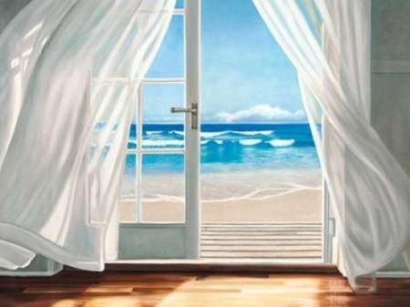 Окно с видом на море