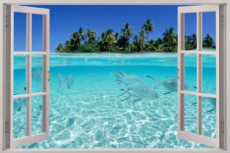 Окно с видом на море