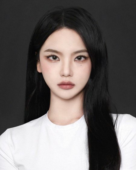 Корейская макияж