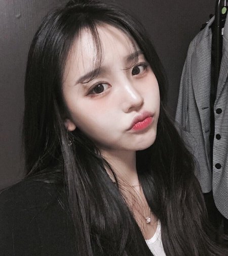 Девушка корейская