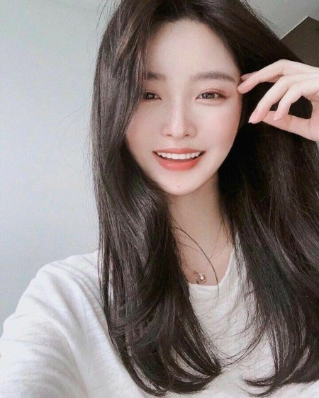 Кореянки kim na hee