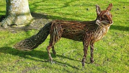 Плетеные фигуры для сада