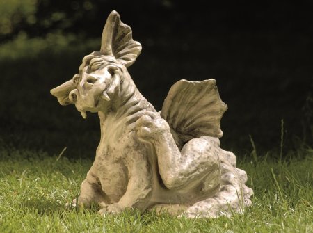 Садовая скульптура гаргульи