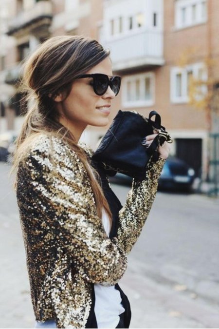 Стильная девушка