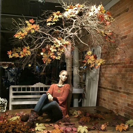 Декор осенний витрины