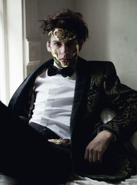 Мужская карнавальная маска