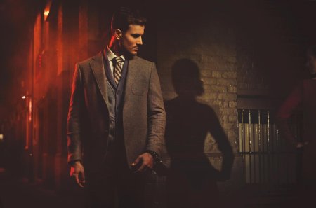 Загадочный мужчина