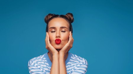 Красива девушка