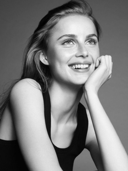 Девушка портрет