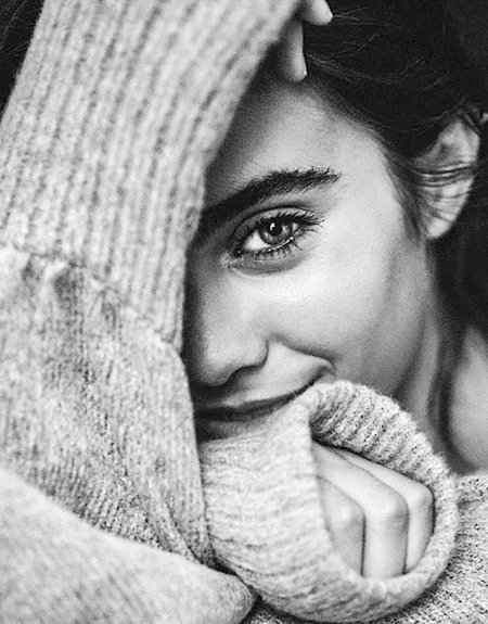 Фотосессия в свитере