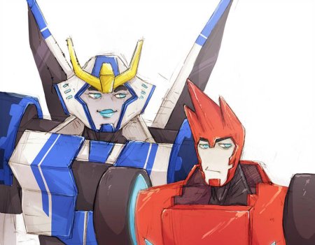 Трансформеры сайдсвайп и стронгарм