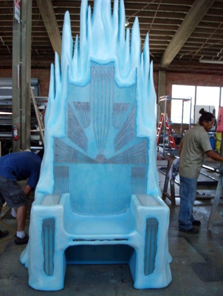 Трон ледяной королевы