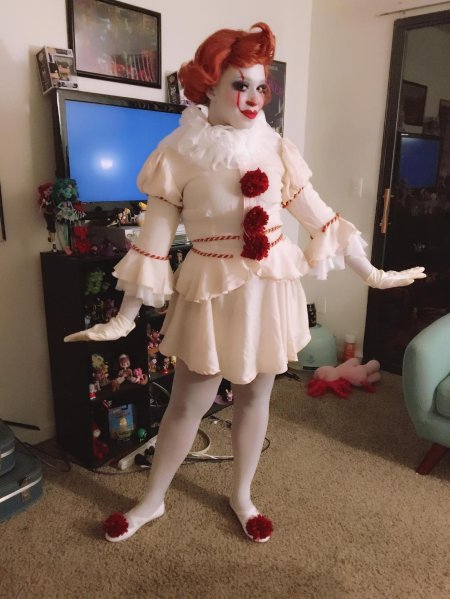 Костюм пеннивайза на хэллоуин женский