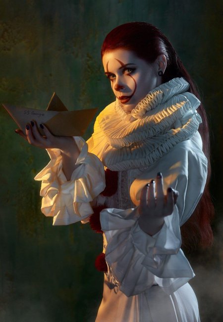 Пеннивайз косплей