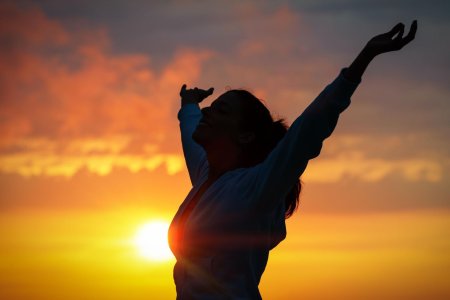 Счастливая девушка