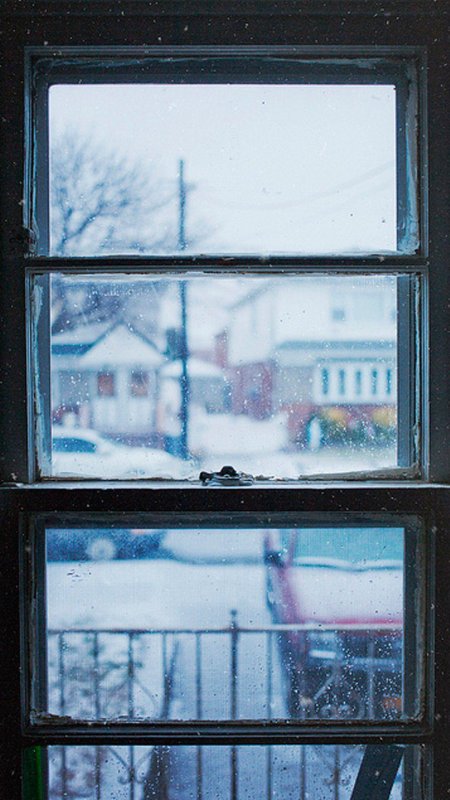 Окно зимой