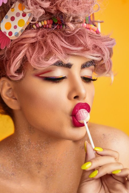 Женщина красивая