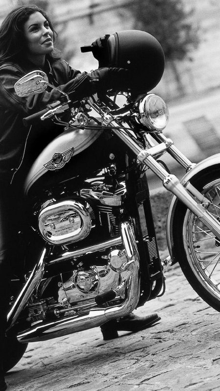 Harley-davidson sportster 1200 девушка
