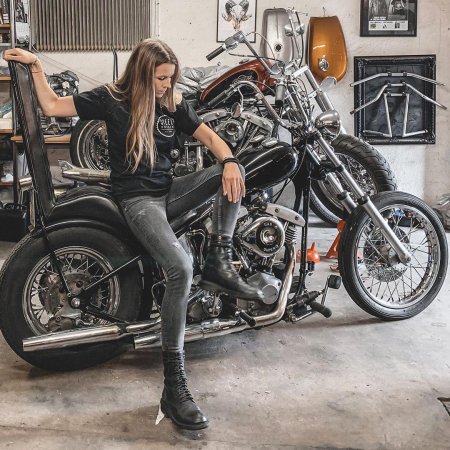 Мотоцикл harley davidson