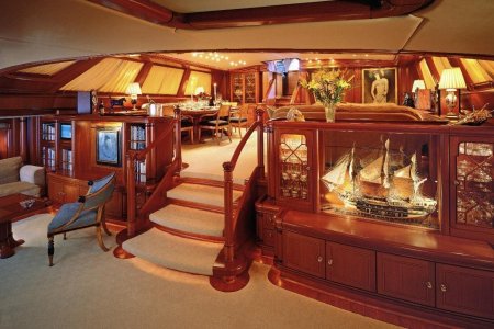 Hyperion royal huisman