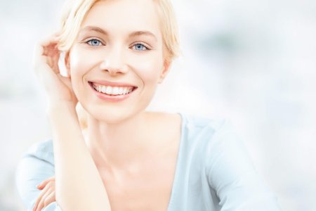 Улыбка девушка