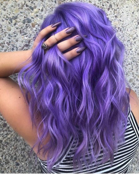 Лиловый цвет волос