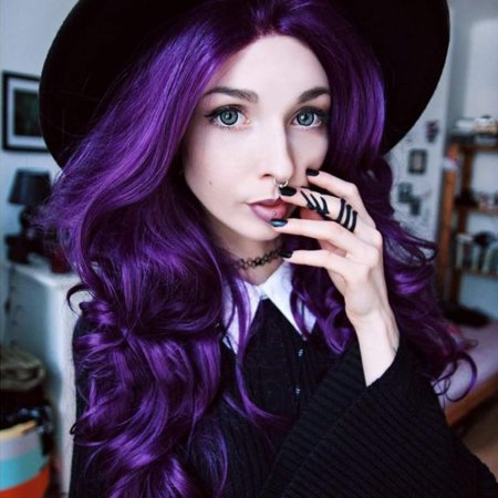 Фиолетовые волосы у девушек